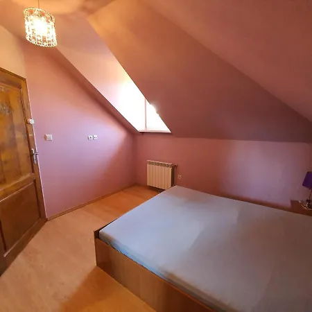 Cztery Pory Roku Hébergement de vacances Rabka-Zdrój